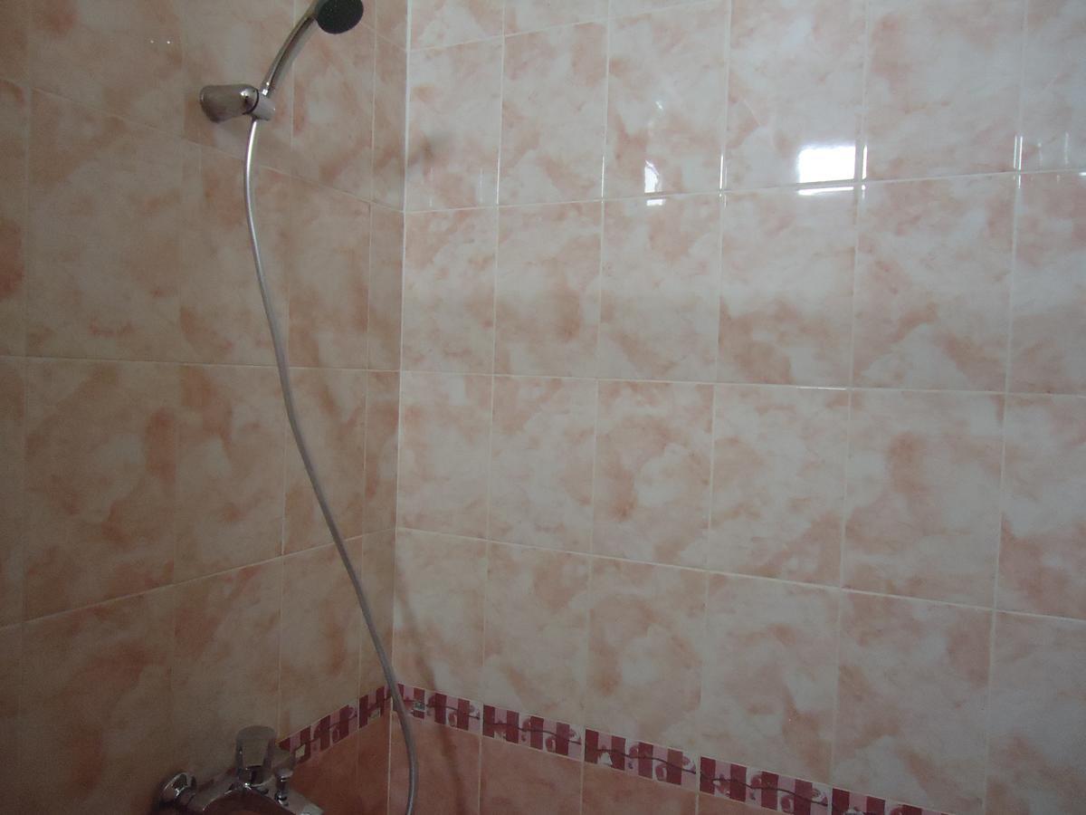 Hotel Tumar Biszkek Zewnętrze zdjęcie